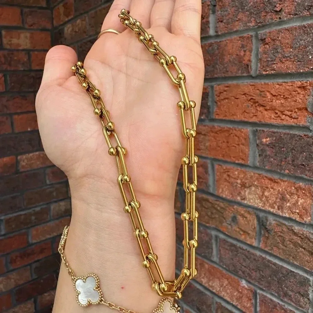 Hardware Graduated Link Gold STAINLESS STEEL Waterproof Necklace - Picture 9 of 16